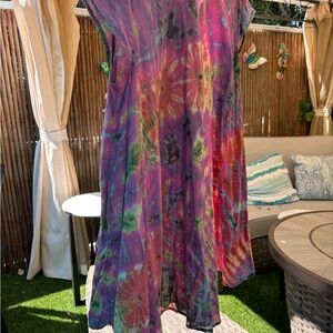 Vibrant Tie-Dye Sleeveless Dress